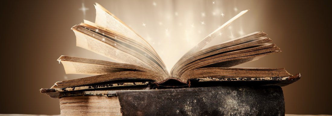 【英文口說小教室】新生手冊，丟在一側？告訴你「手冊」的英文怎麼說